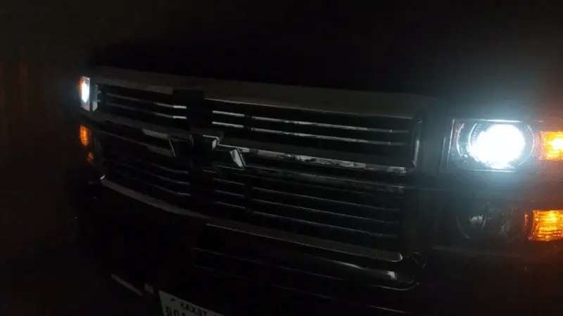 2015 silverado headlight bulb options