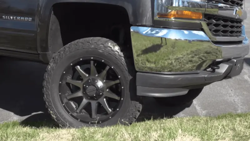 is 33 inch tires bus for silverado