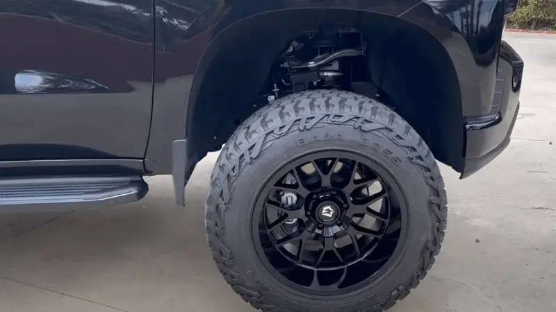 What is the minimum lift for 35'' tires silverado 1500